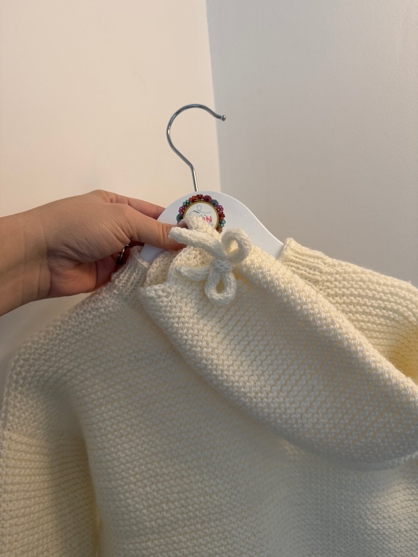 3-4 years cream scallop jumper